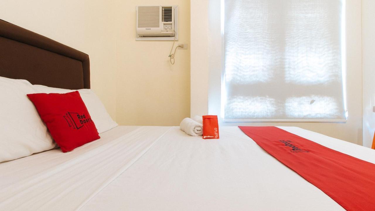 Reddoorz Plus @ A Rita Street San Juan San Juan  Luaran gambar