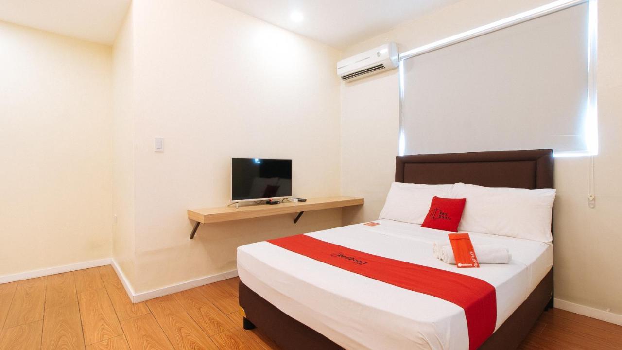Reddoorz Plus @ A Rita Street San Juan San Juan  Luaran gambar
